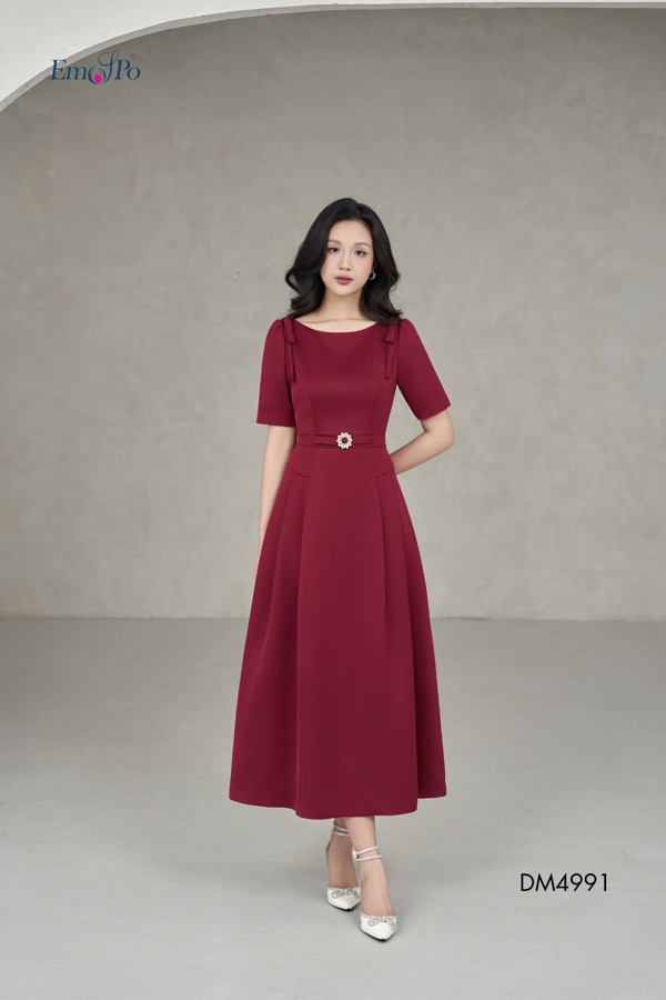 Đầm xòe chiết eo đính nơ đá, vai đính nơ